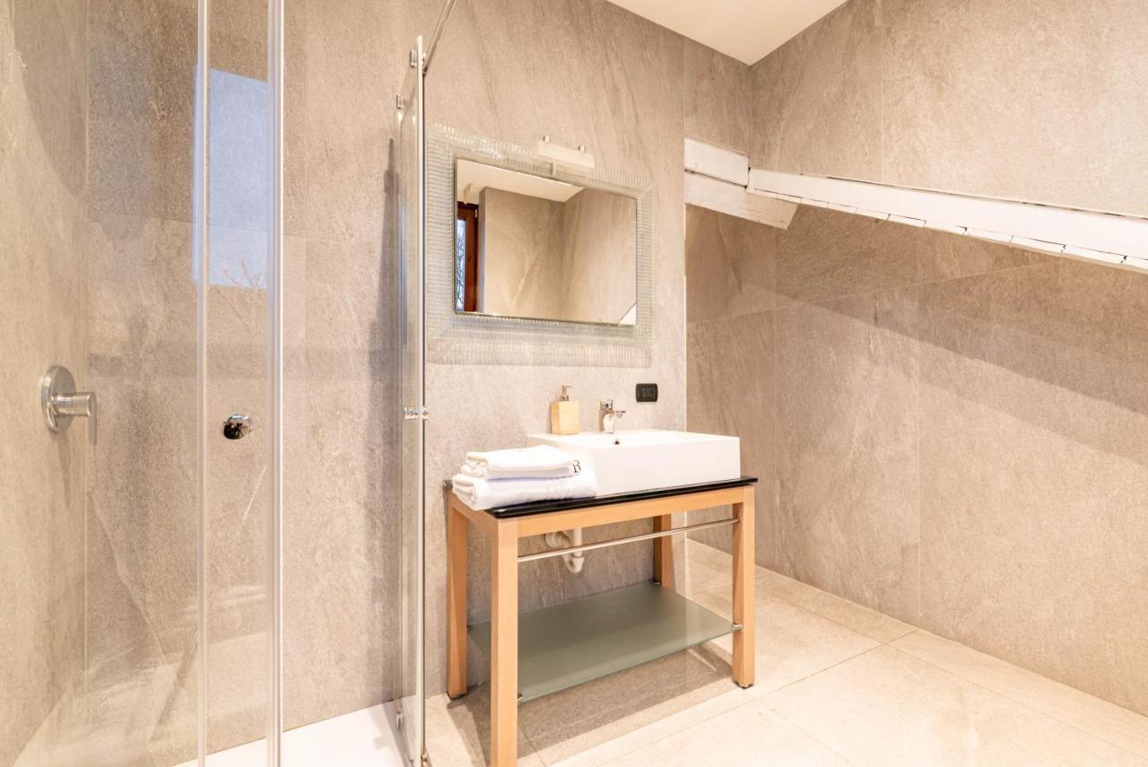 Brera Flat Near Duomo Apartment Milano Exterior foto